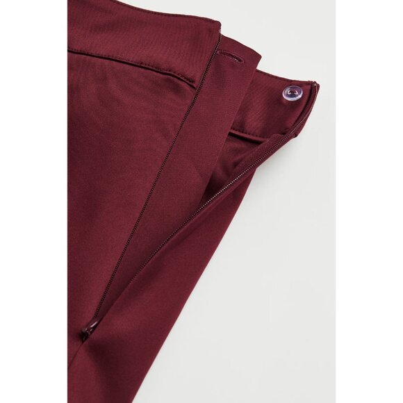 NWT H&M Burgundy Satin Pocket Skirt - Picture 3 of 16